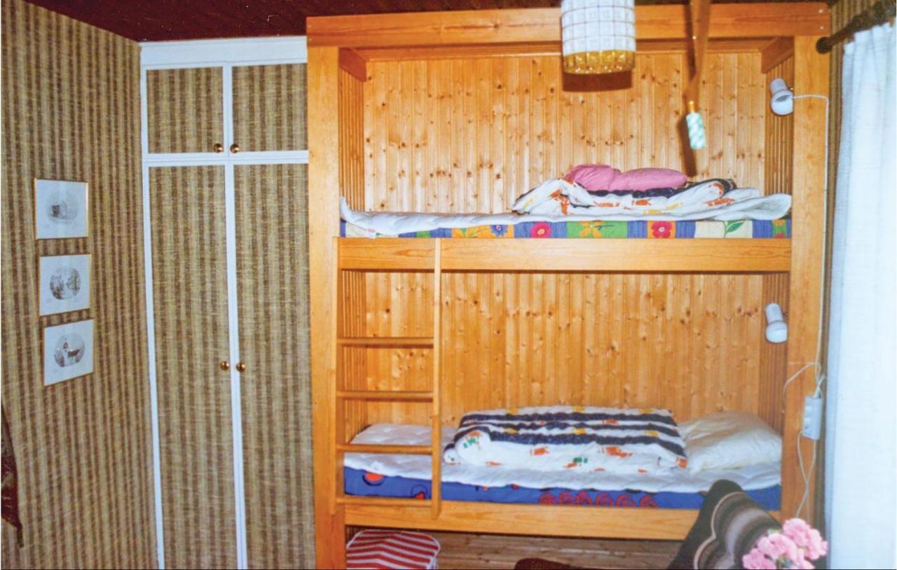 3 Bedroom Beautiful Home In Kristdala Malghult Bagian luar foto